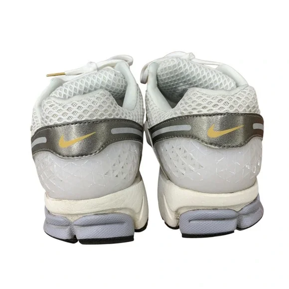 Nike Air Zoom Vomero 5‎ Running Sneakers Platinum Tinit Metallic Gold Men's 11.5